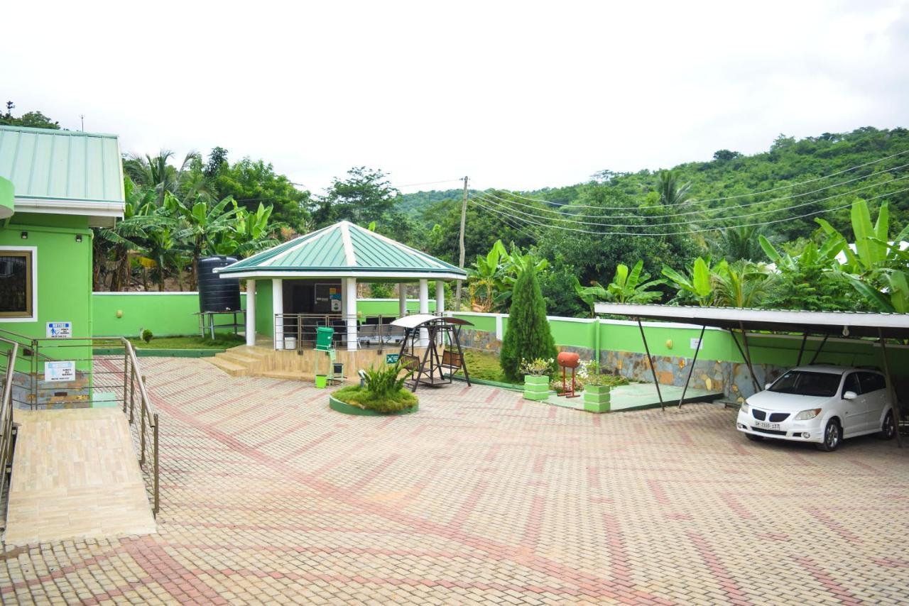 3A'S Guest House Akosombo Ngoại thất bức ảnh