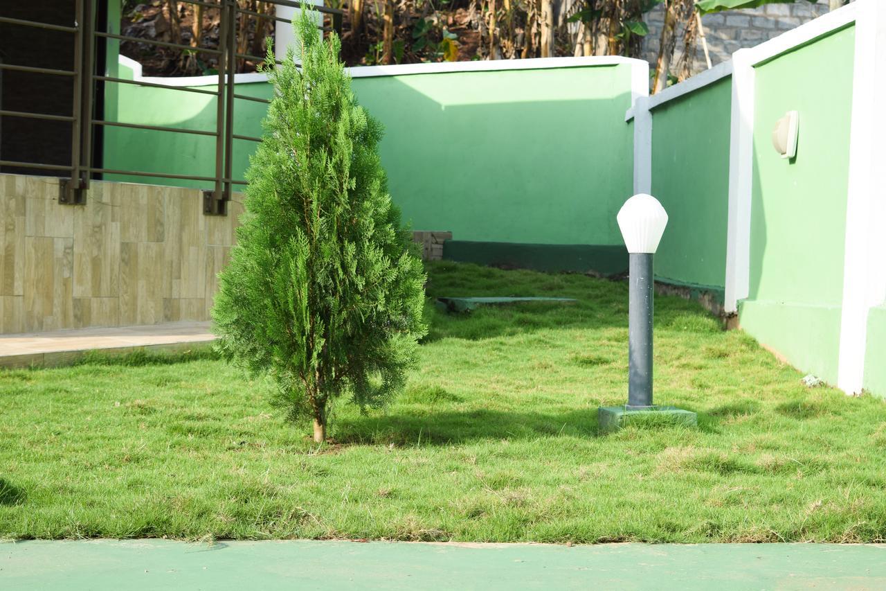 3A'S Guest House Akosombo Ngoại thất bức ảnh
