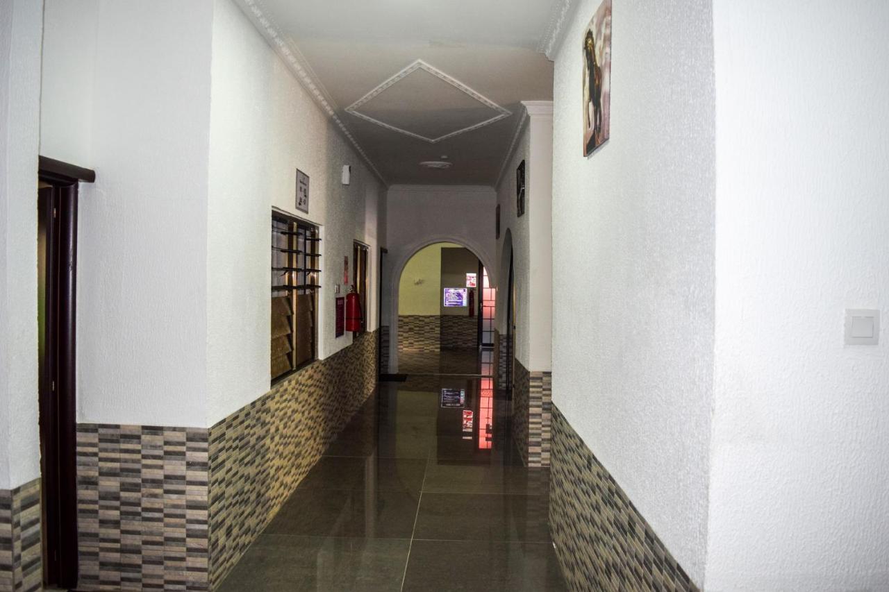 3A'S Guest House Akosombo Ngoại thất bức ảnh