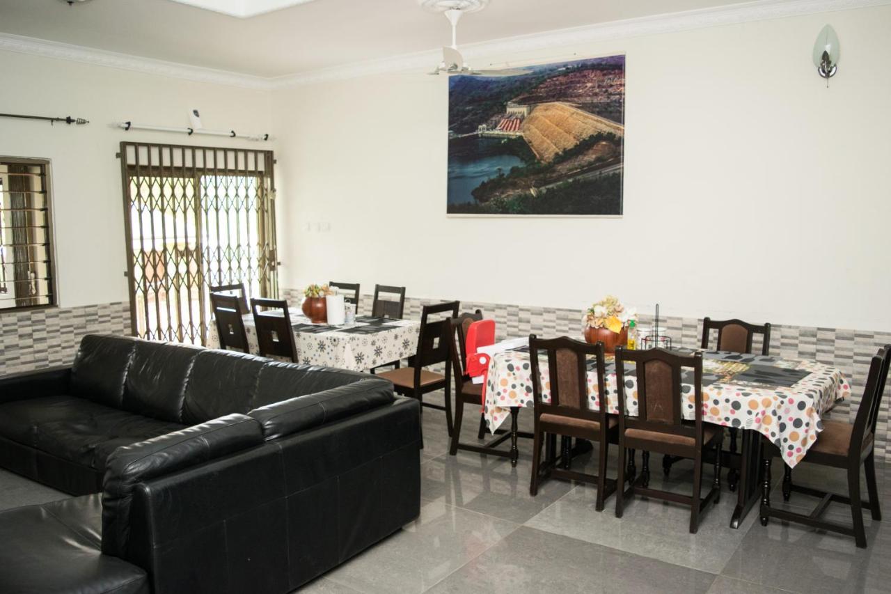 3A'S Guest House Akosombo Ngoại thất bức ảnh