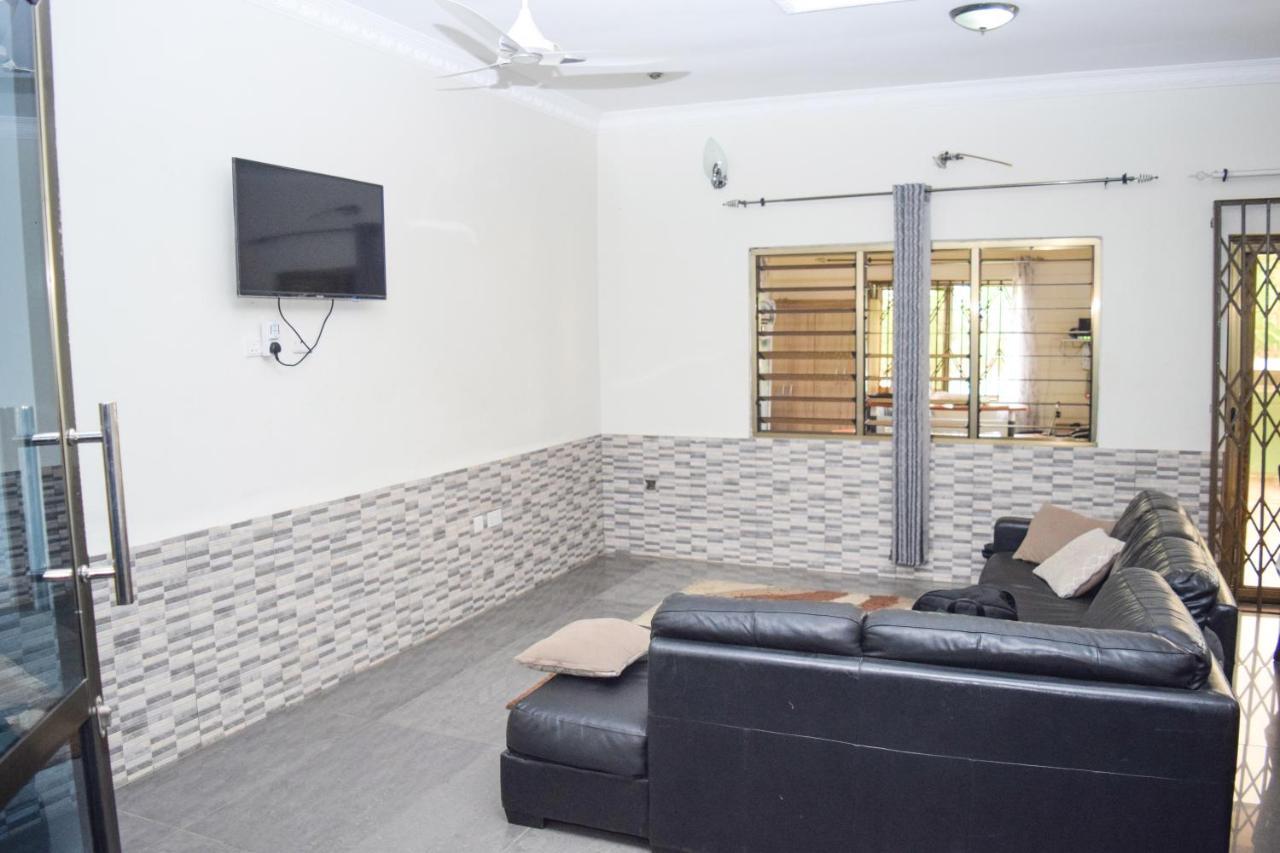 3A'S Guest House Akosombo Ngoại thất bức ảnh