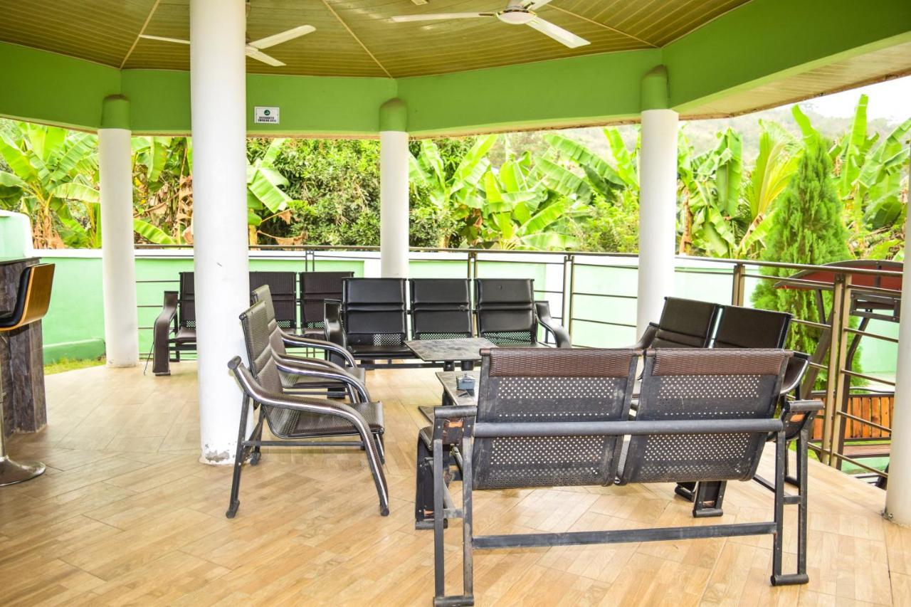 3A'S Guest House Akosombo Ngoại thất bức ảnh