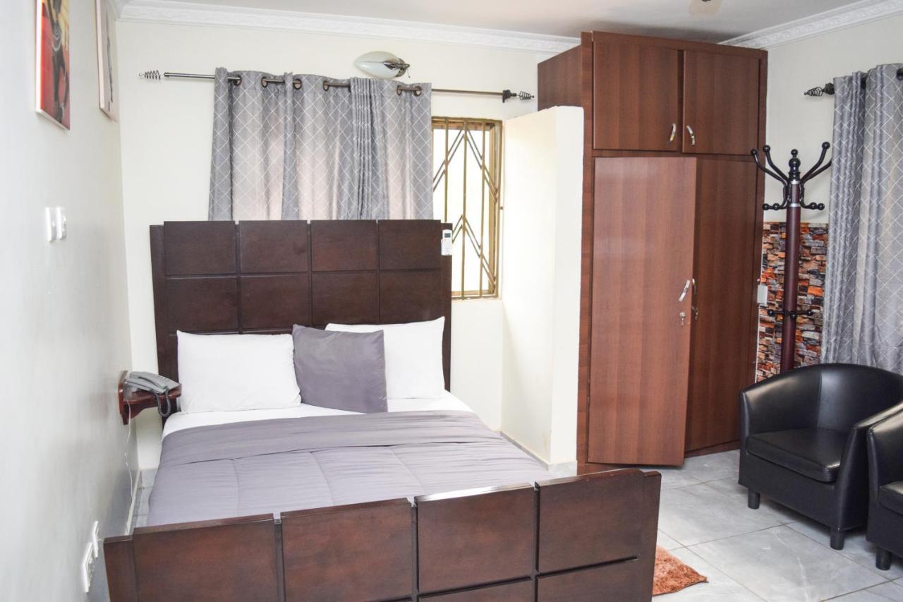 3A'S Guest House Akosombo Ngoại thất bức ảnh